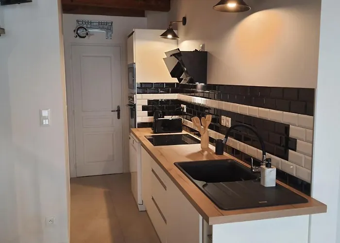 Superbe T3 Au Coeur Du Centre Apartamento Narbona